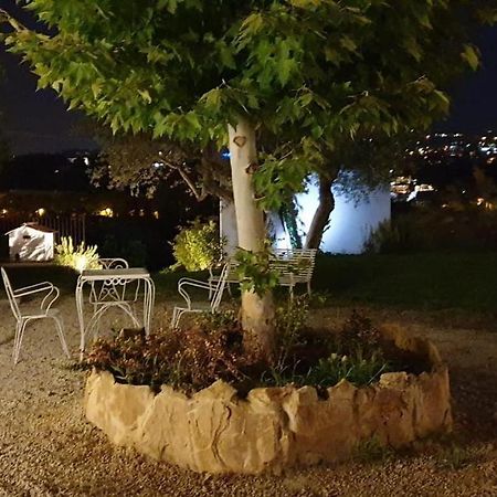 Uliwood Hotel Caltanissetta Bagian luar foto
